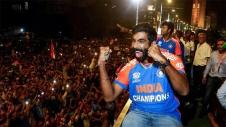 Jasprit Bumrah says about Rohit, MS Dhoni and Kohli