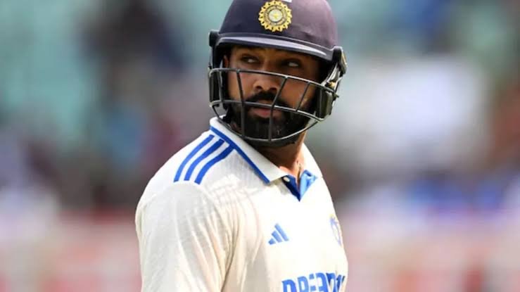 Australian Batter Backs Rohit Sharma’s Decision to Miss First Test