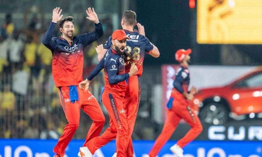 RCB beat PBKS by 8 wickets to make it to the final!