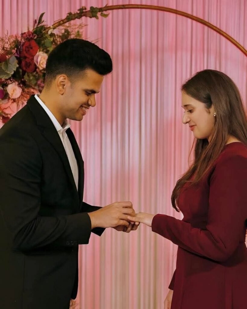 Arjun-Tendulkar-Engaged-Saaniya-Chandhok