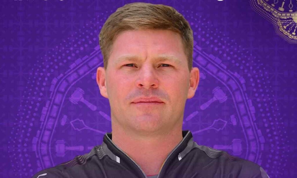 Tim Seifert Biography